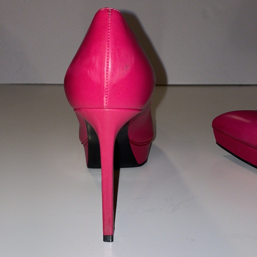 Saint Laurent Pink Leather Point Pumps Size 37 1/2 - Picture 9 of 9